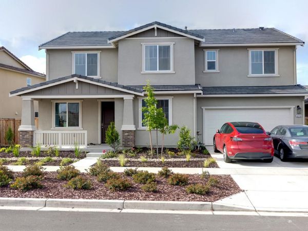 3276 Oak Trail Dr, Manteca, CA 95337