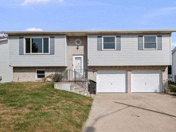 916 ASH Drive , Colona, IL 61241