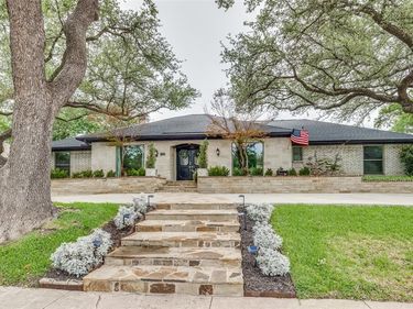 7105 Tophill Circle, Dallas, TX 75248