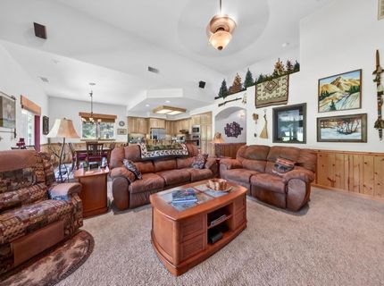 472 Durkin Drive, Lake Almanor, CA 00000 Photo