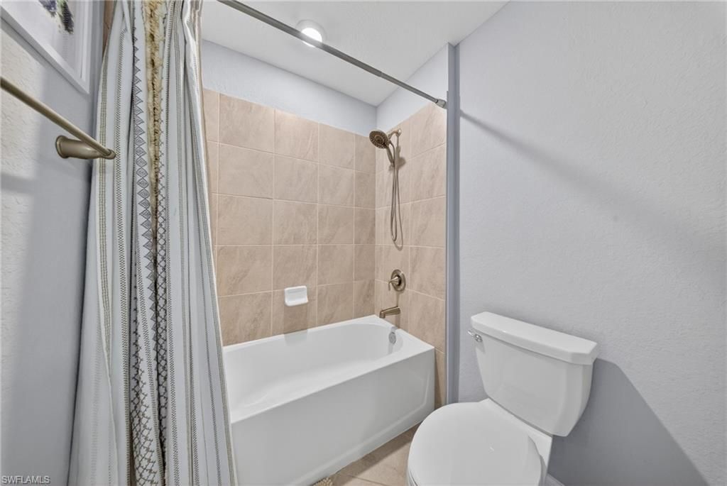 19653 The Place Blvd, Estero, FL 33928 Photo