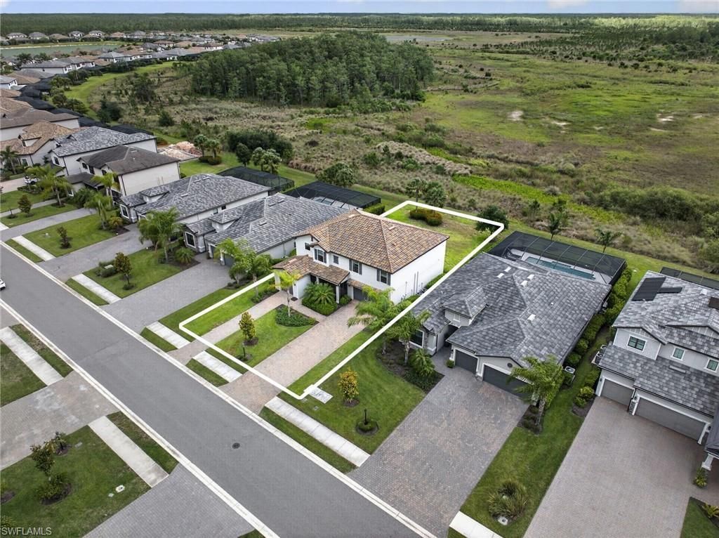 19653 The Place Blvd, Estero, FL 33928 Photo