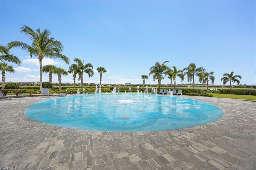 19653 The Place Blvd, Estero, FL 33928 Photo