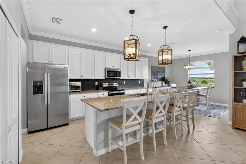 19653 The Place Blvd, Estero, FL 33928 Photo