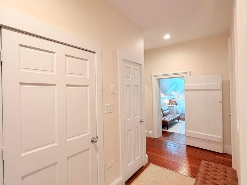 677 S 3rd Street, Columbus, OH 43206 Photo 16