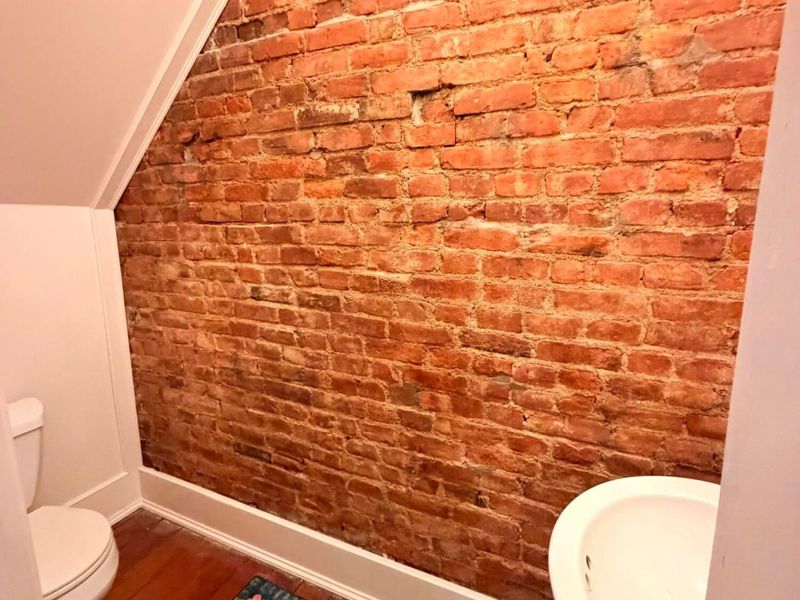 677 S 3rd Street, Columbus, OH 43206 Photo 9