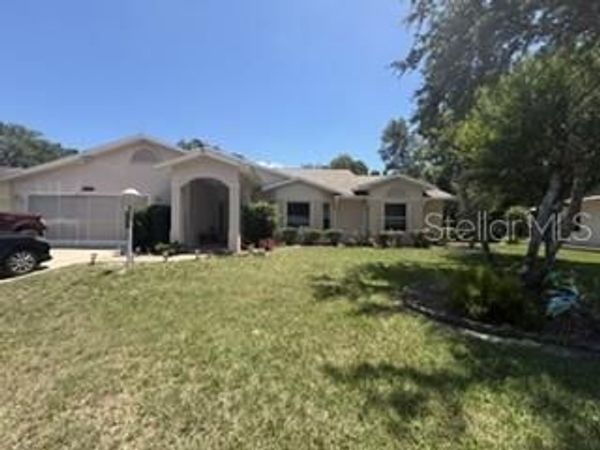 26912 BECKER COURT , LEESBURG, FL 34748