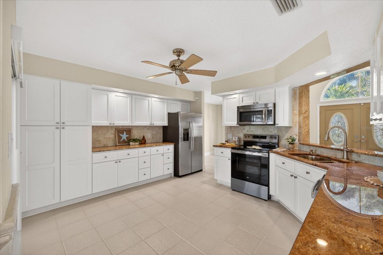 3640 Harborview Court, New Port Richey, FL 34652 Photo
