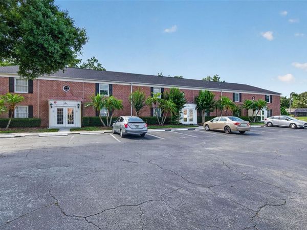 2521 CEDAR CYPRESS COURT , Unit 101, TAMPA, FL 33618