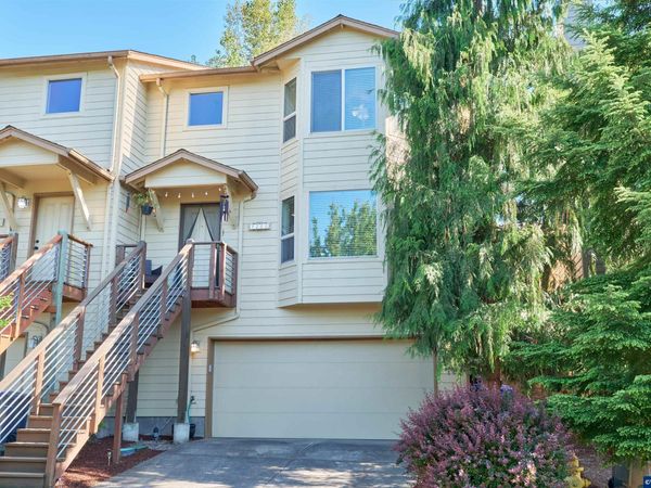 1280 Westbrook Dr NW, Salem, OR 97304