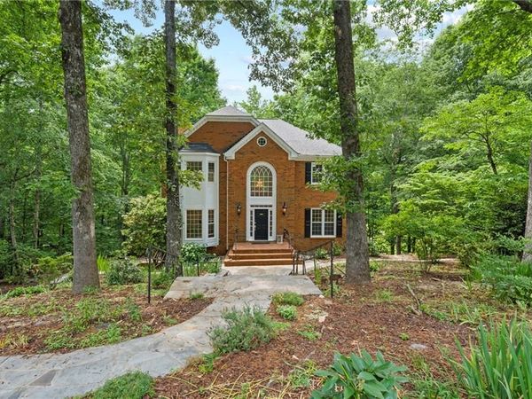 1170 Charlton Trace SW, Marietta, GA 30064