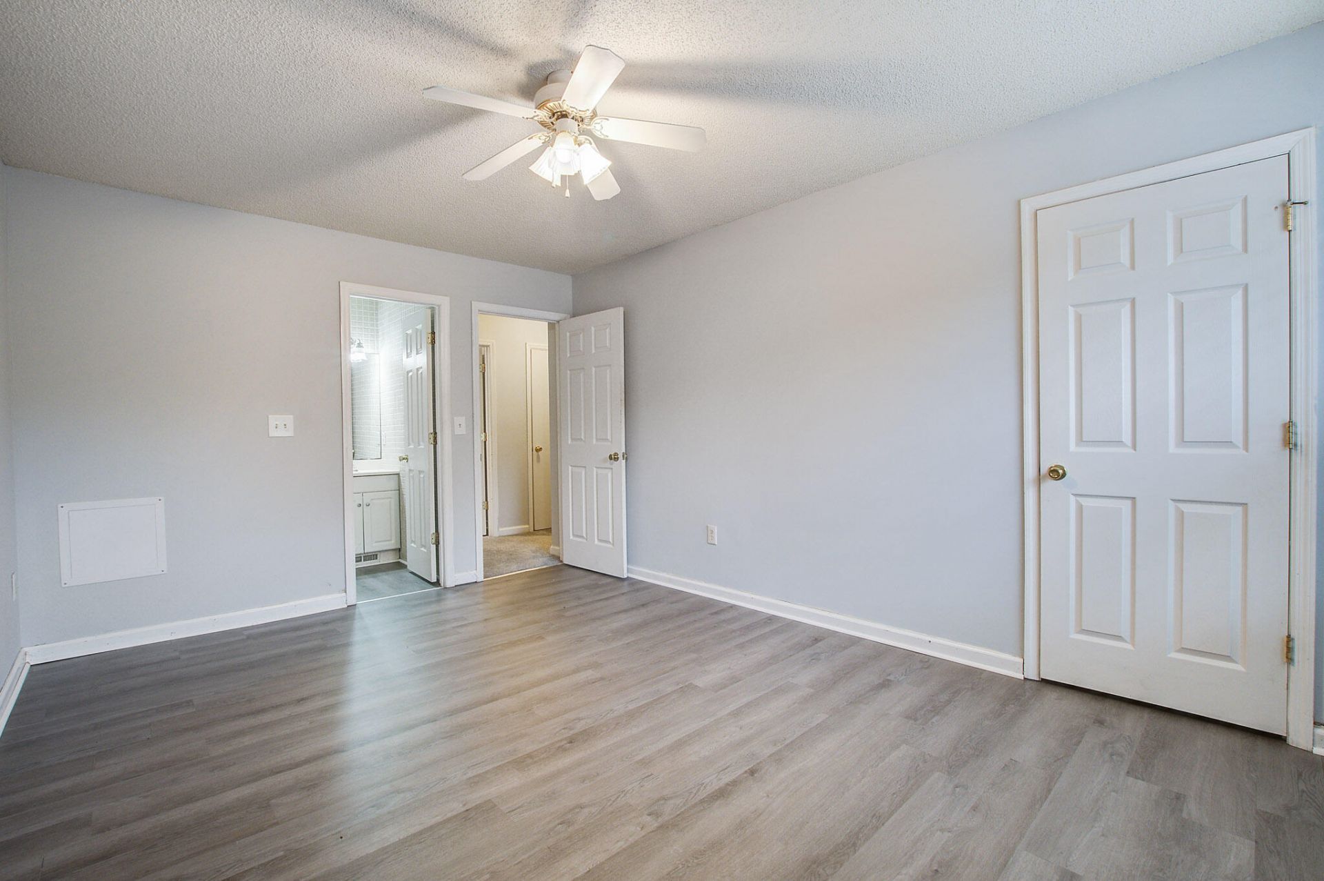 6280 Lucille Drive Photo 13