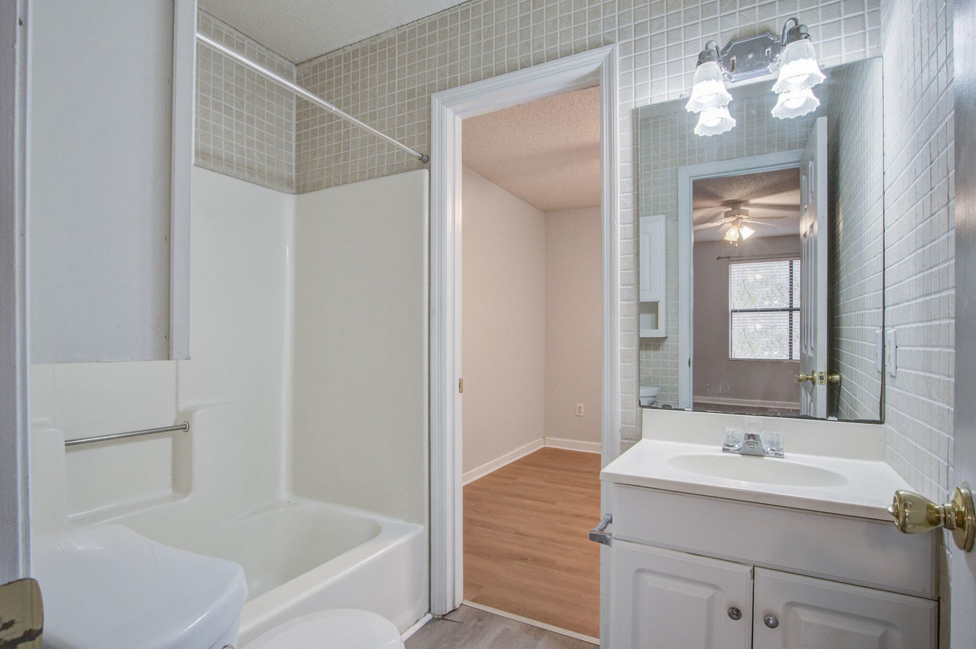 6280 Lucille Drive Photo 15