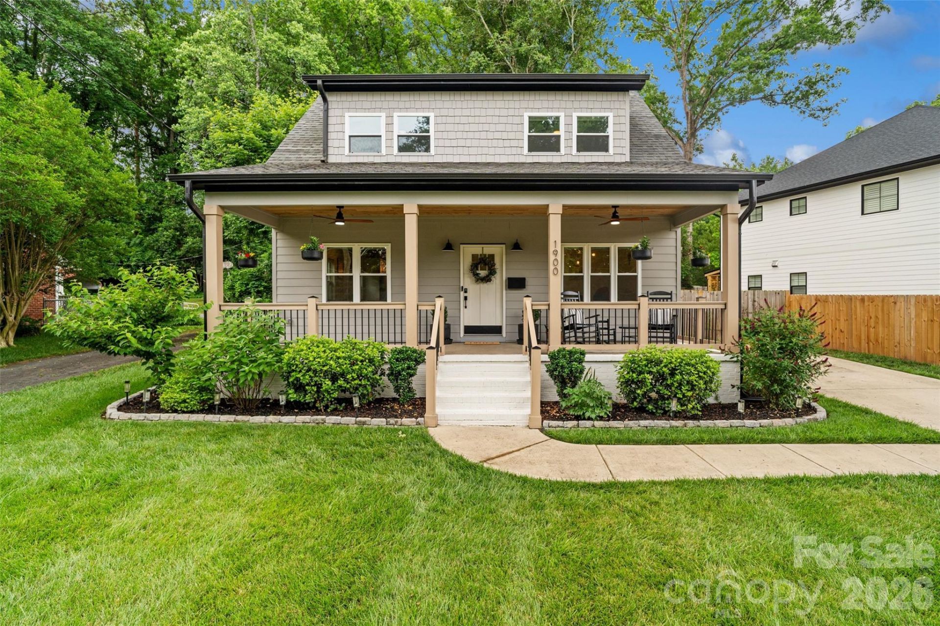 1900 Arnold Drive, Charlotte, NC 28205 Main Photo