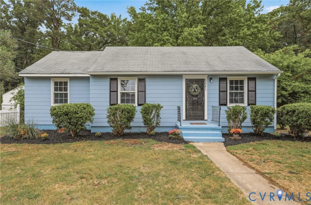 5641 N Chesterwood Drive, North Chesterfield, VA 23234 Main Photo