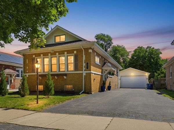 14611 Turner Avenue, Midlothian, IL 60445