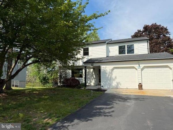 12 WREN ROAD, GILBERTSVILLE, PA 19525