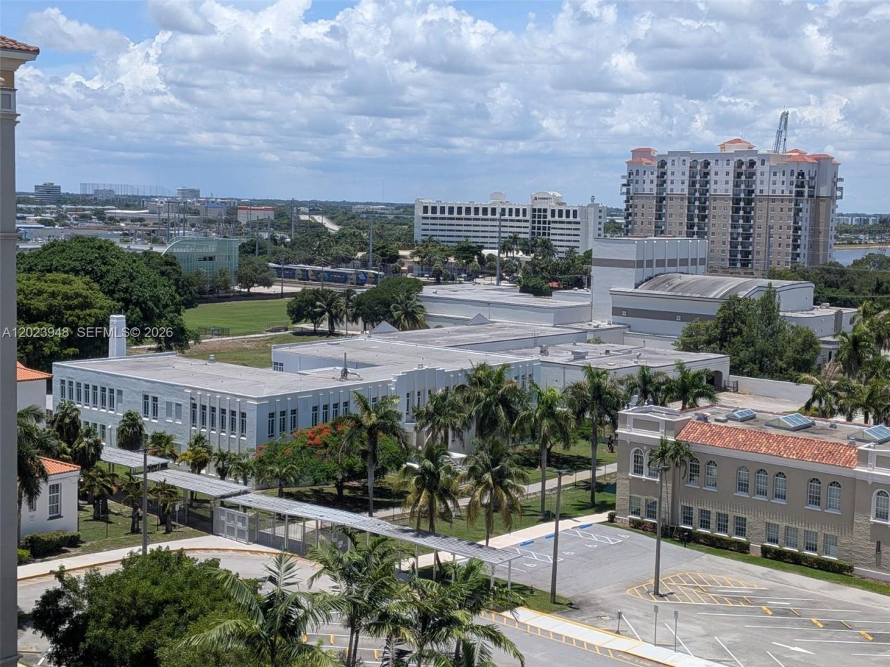 403 S Sapodilla Ave , Unit 803, West Palm Beach, FL 33401 Photo
