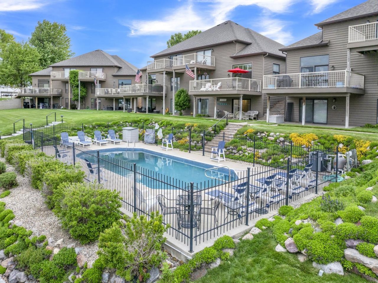 15500 Tradewind Drive N, Unit #4, Spirit Lake, IA 51360 Main Photo