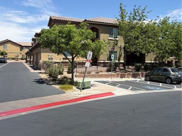 6868 Sky Pointe Drive , Unit 1079, Las Vegas, NV 89131