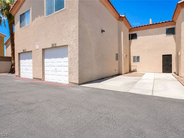 1737 N Lamont Street, Las Vegas, NV 89115