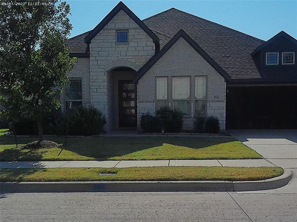 1734 Summer Lane, Midlothian, TX 76065