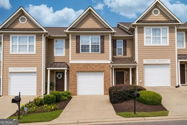 6311 Shoreview Circle, Flowery Branch, GA 30542 Main Photo
