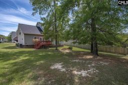 203 Hope Creek Drive photo 4