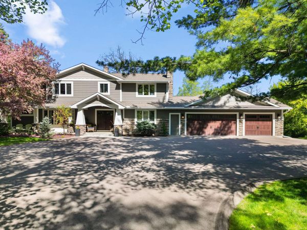 1555 Smith Avenue S, West Saint Paul, MN 55118