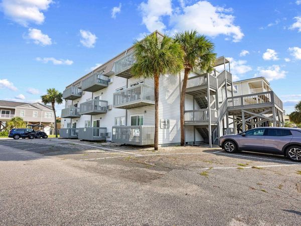 300 47th Ave. S, Unit 1E, North Myrtle Beach, SC 29582