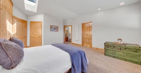 6869 Almanor Lake Estates Drive, Lake Almanor, CA 96137 Photo