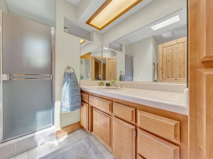 6869 Almanor Lake Estates Drive, Lake Almanor, CA 96137 Photo