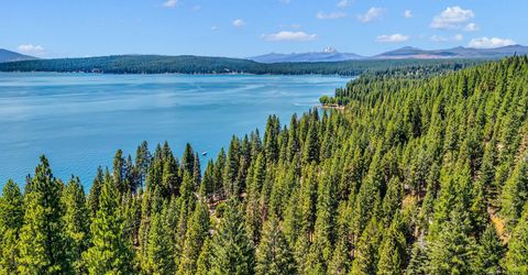 6869 Almanor Lake Estates Drive, Lake Almanor, CA 96137 Photo