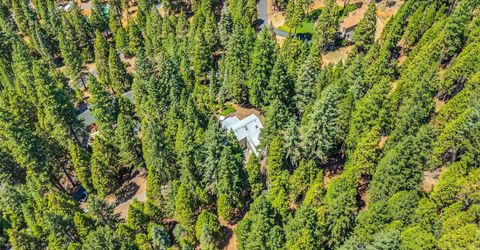 6869 Almanor Lake Estates Drive, Lake Almanor, CA 96137 Photo