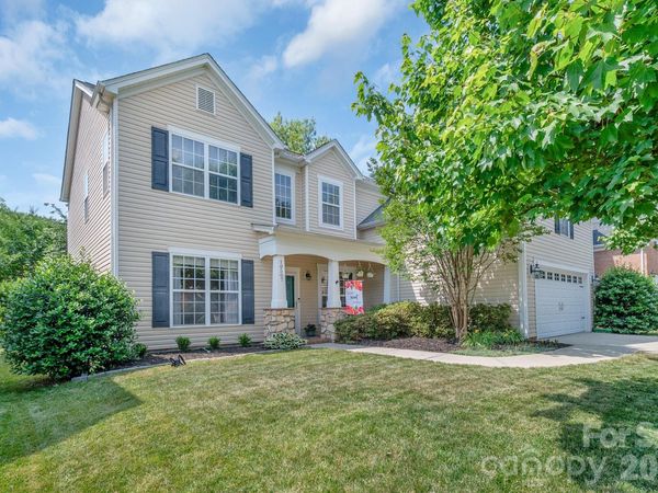 10507 Bere Island Drive , Charlotte, NC 28278