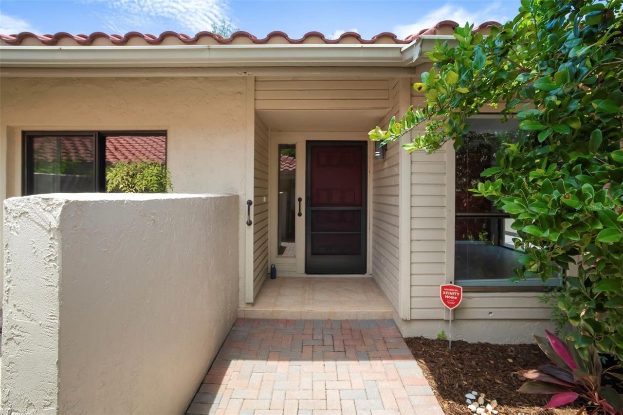 4820 Kestral Park Circle, Unit 18, Sarasota, FL 34231 Photo