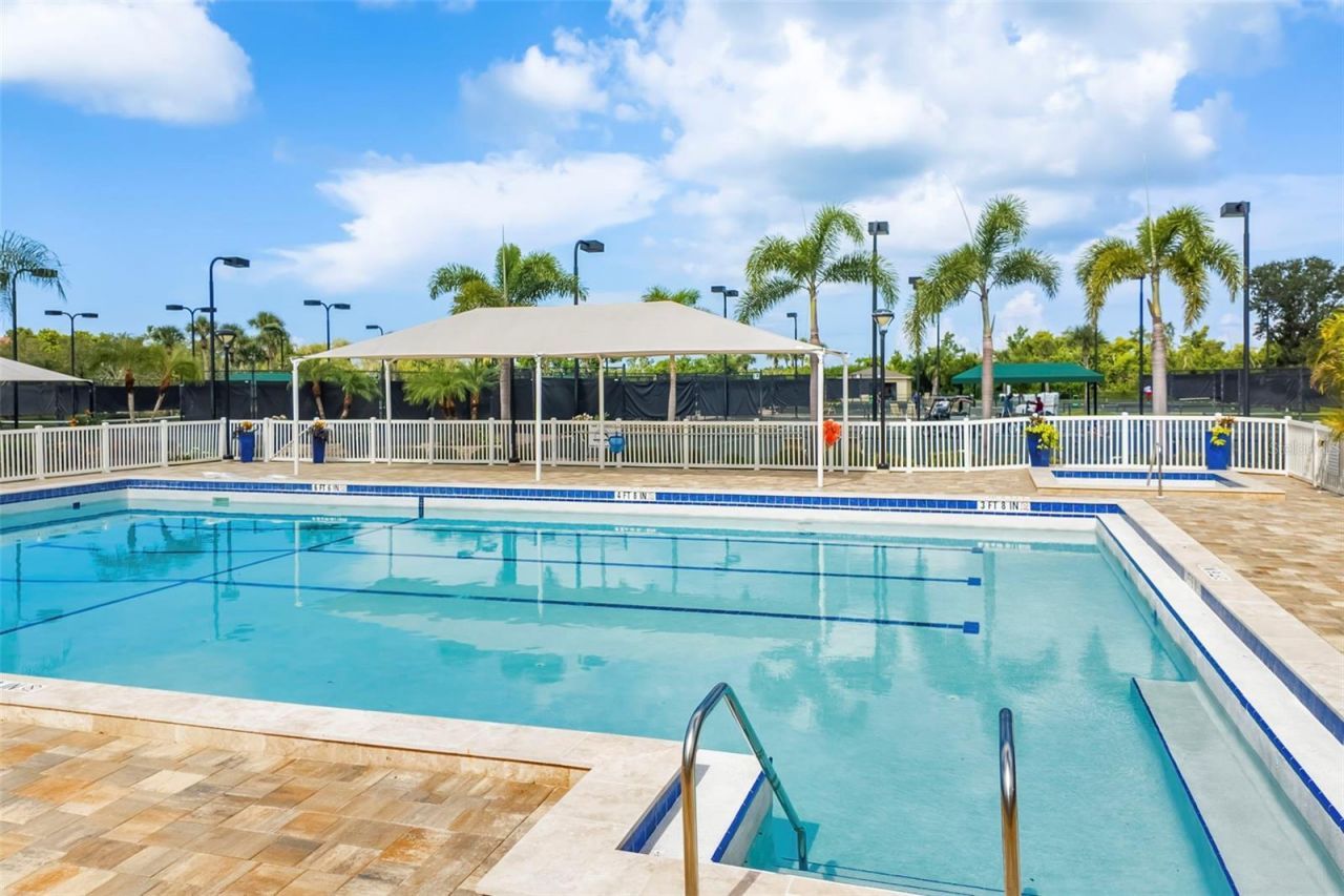 4820 Kestral Park Circle, Unit 18, Sarasota, FL 34231 Photo