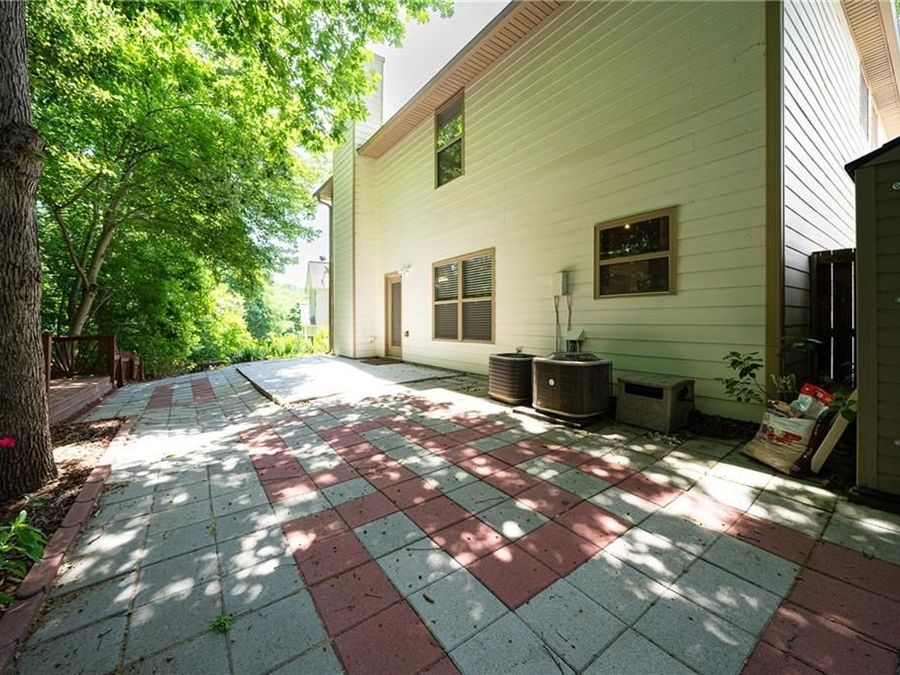 Property Image 46
