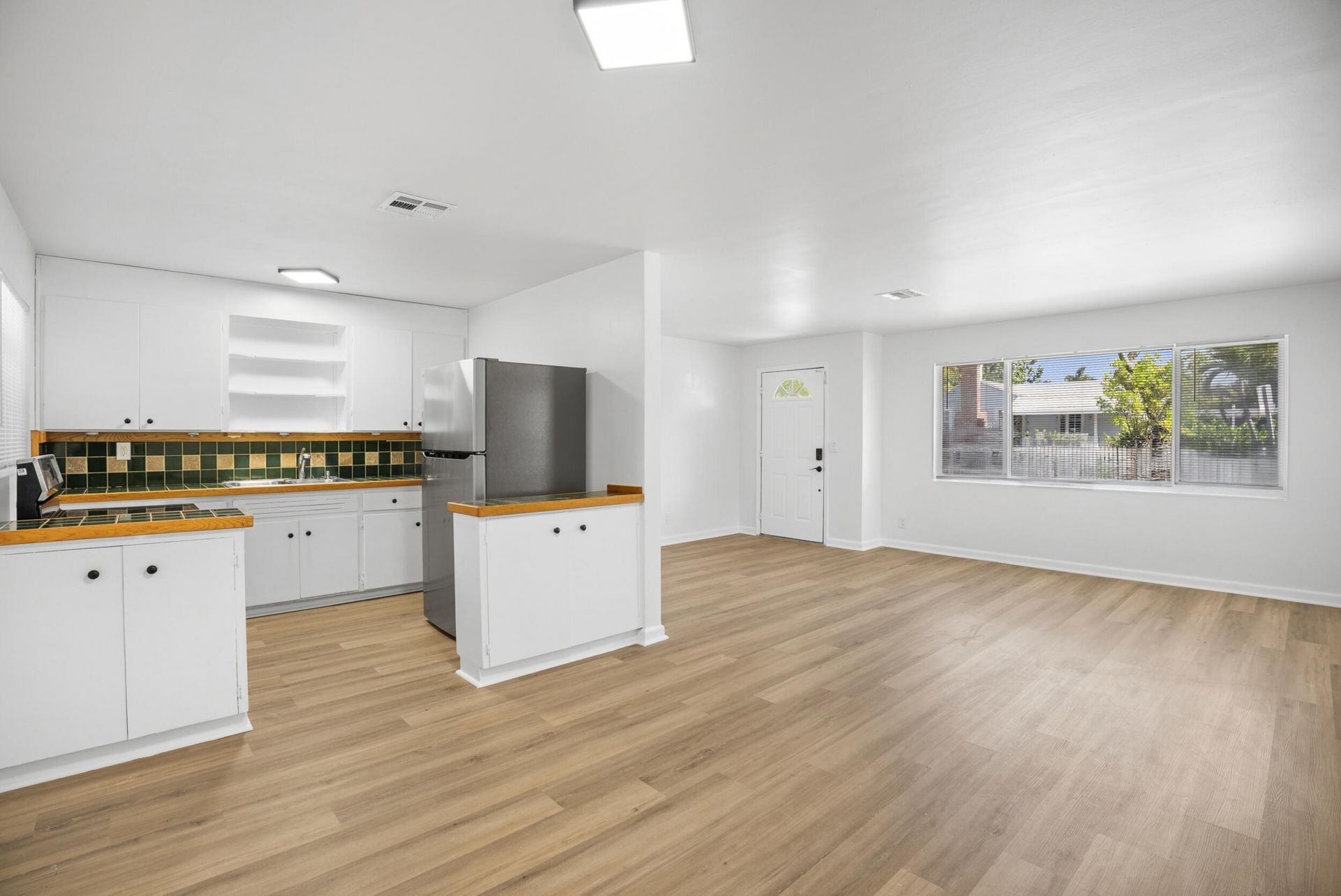 401 42nd Street, West Palm Beach, FL 33407 Photo