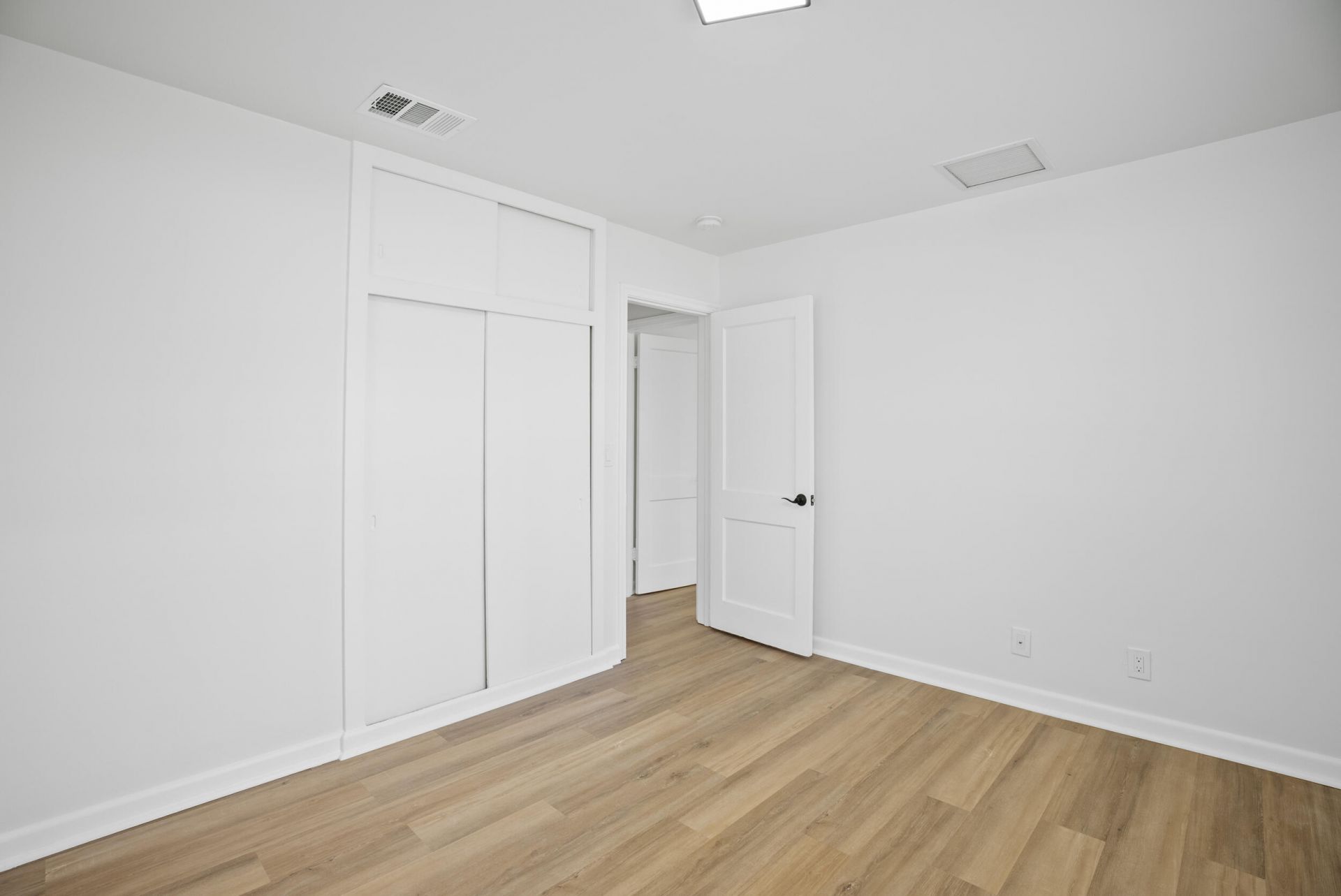 401 42nd Street, West Palm Beach, FL 33407 Photo