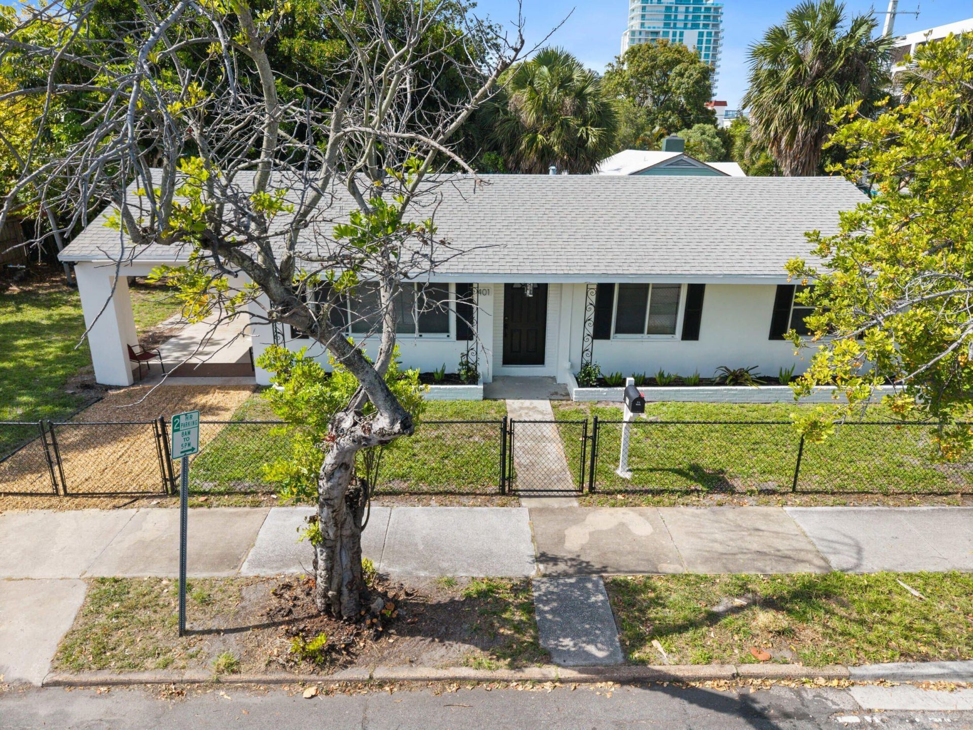 401 42nd Street, West Palm Beach, FL 33407 Photo