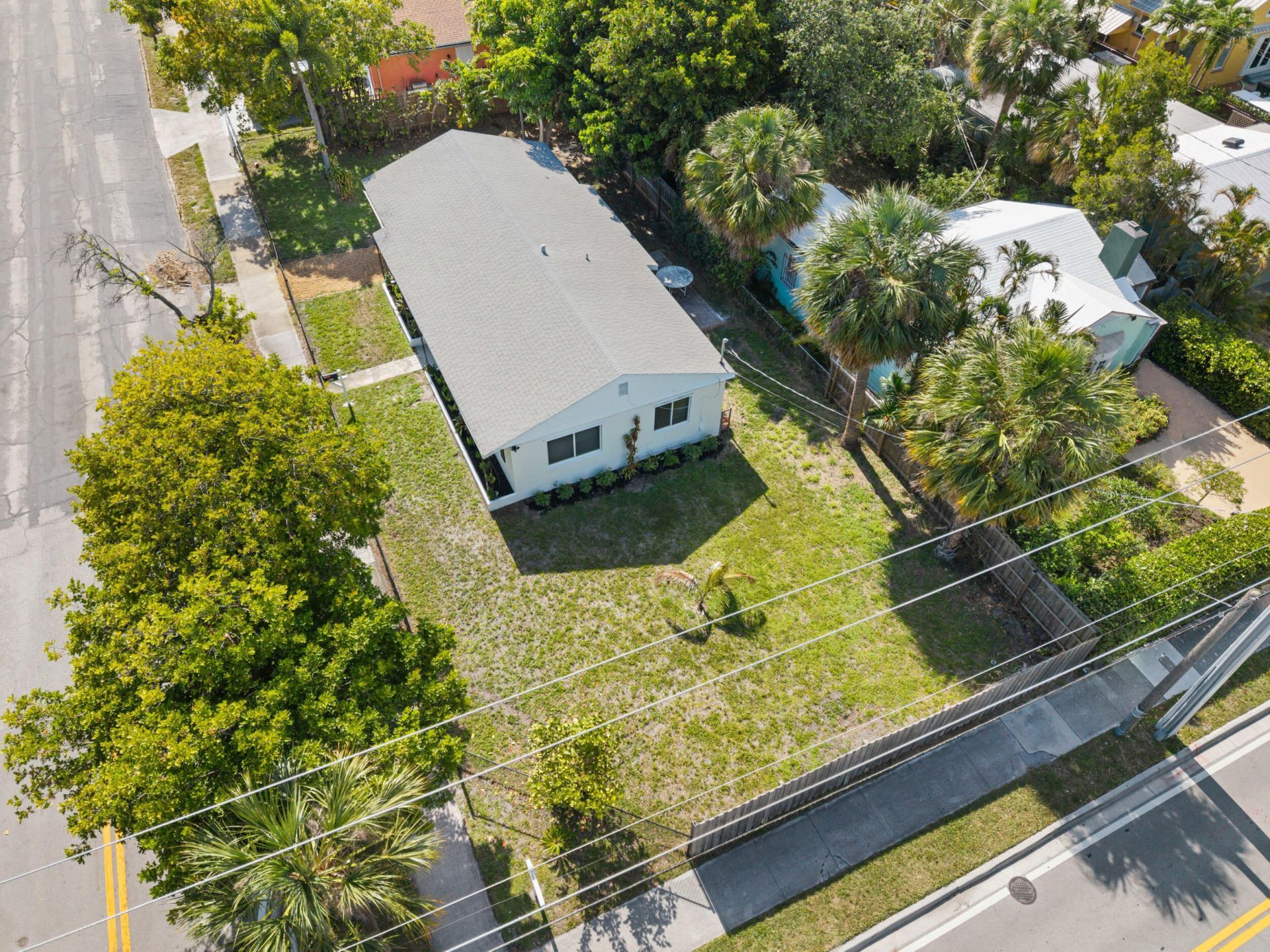 401 42nd Street, West Palm Beach, FL 33407 Photo
