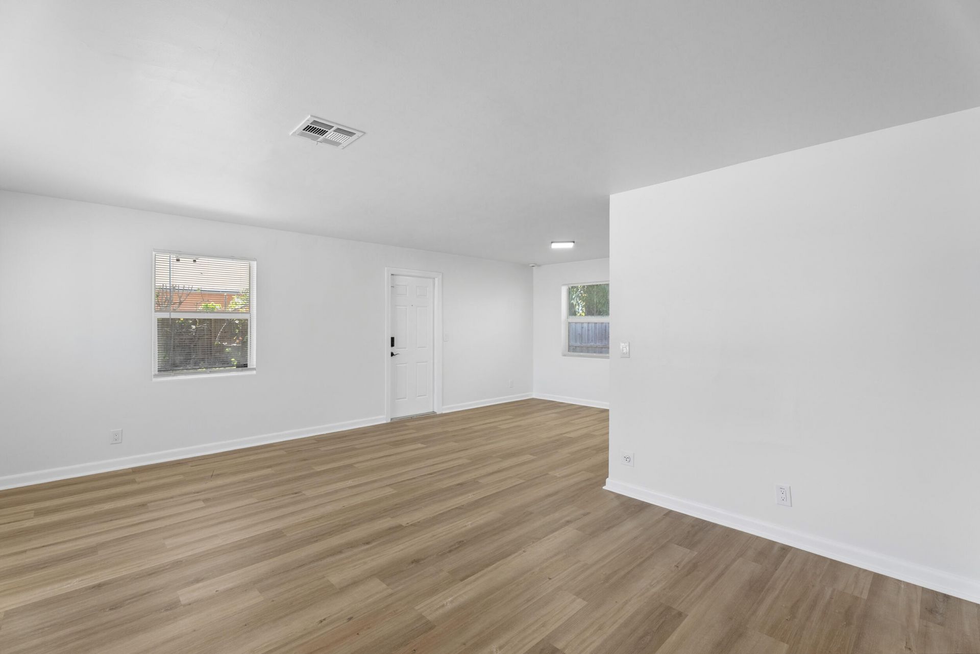 401 42nd Street, West Palm Beach, FL 33407 Photo