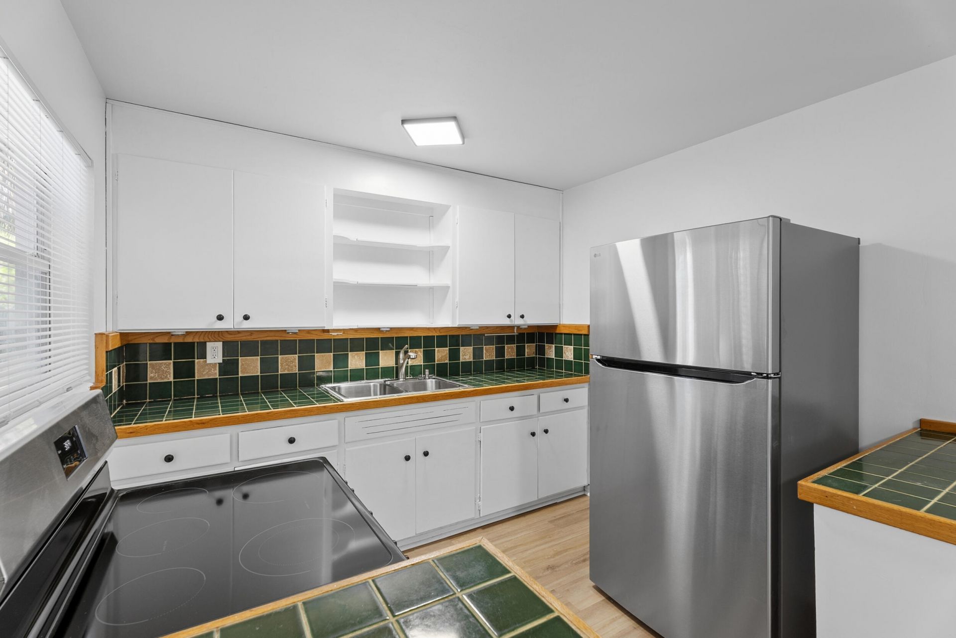 401 42nd Street, West Palm Beach, FL 33407 Photo