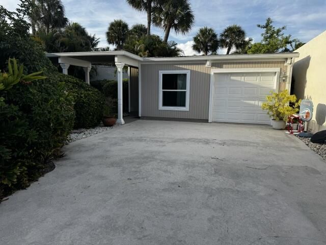 112 E Coral Fish Lane, Jupiter, FL 33477 Photo