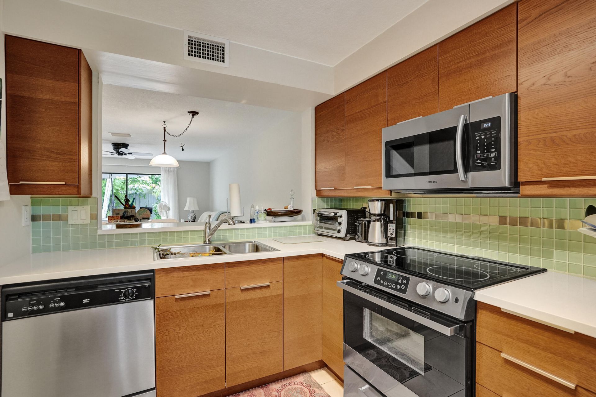 3028 S Oakland Forest Drive, Unit 3204, Oakland Park, FL 33309 Photo