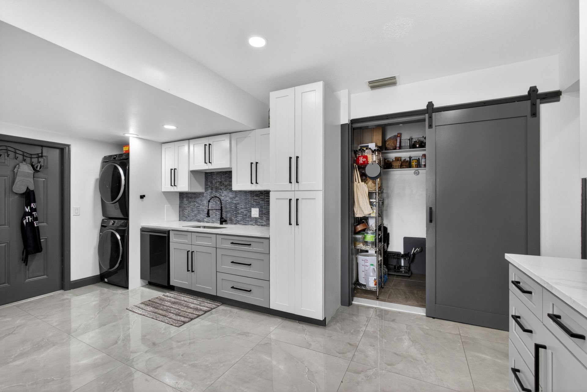 5500 West Place, Mangonia Park, FL 33407 Photo