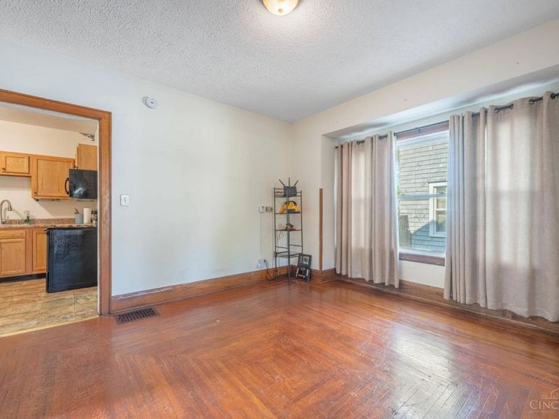 2210 Arlington, Middletown, OH 45044 Photo 10