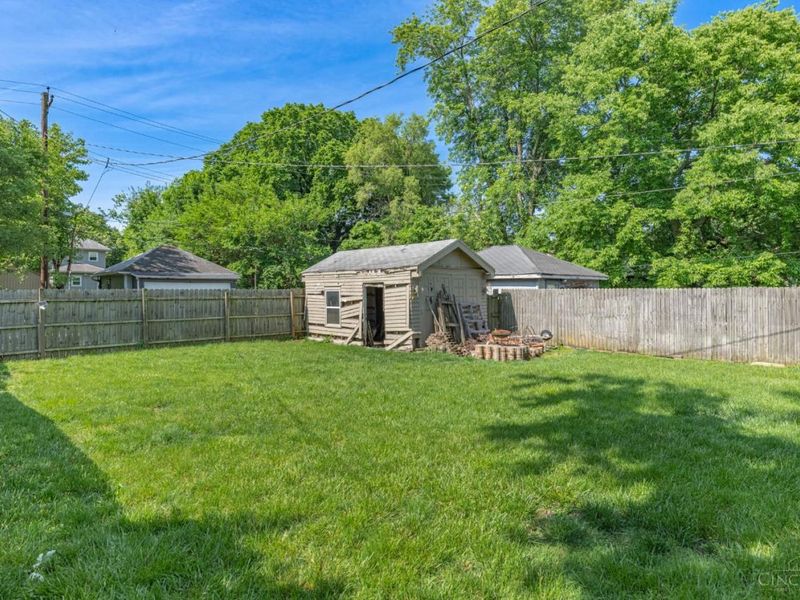 2210 Arlington, Middletown, OH 45044 Photo 32