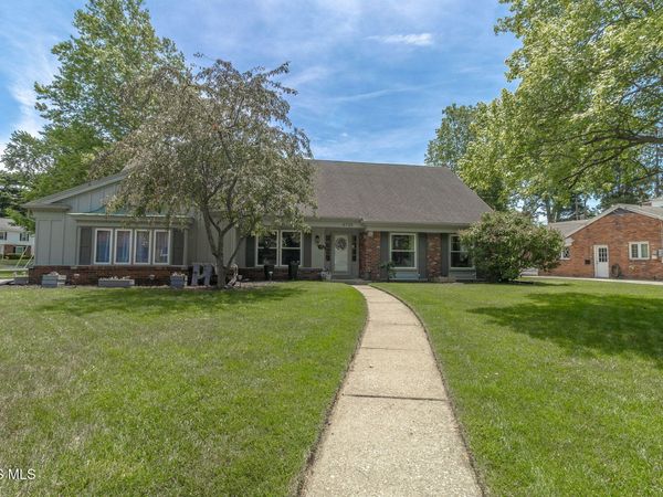4735 Springbrook Drive, Toledo, OH 43615